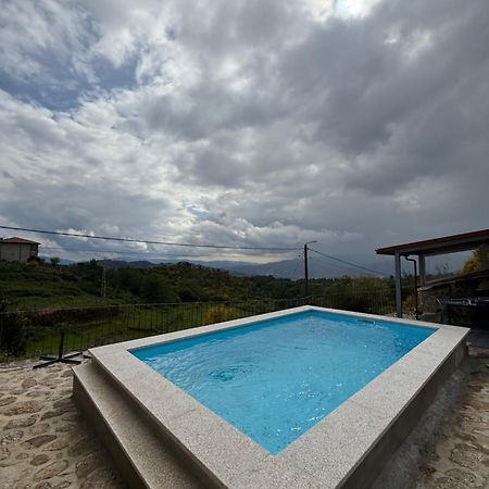アルコス・デ・ヴァルデヴェス Casa Poente Piscina Privadaヴィラ エクステリア 写真